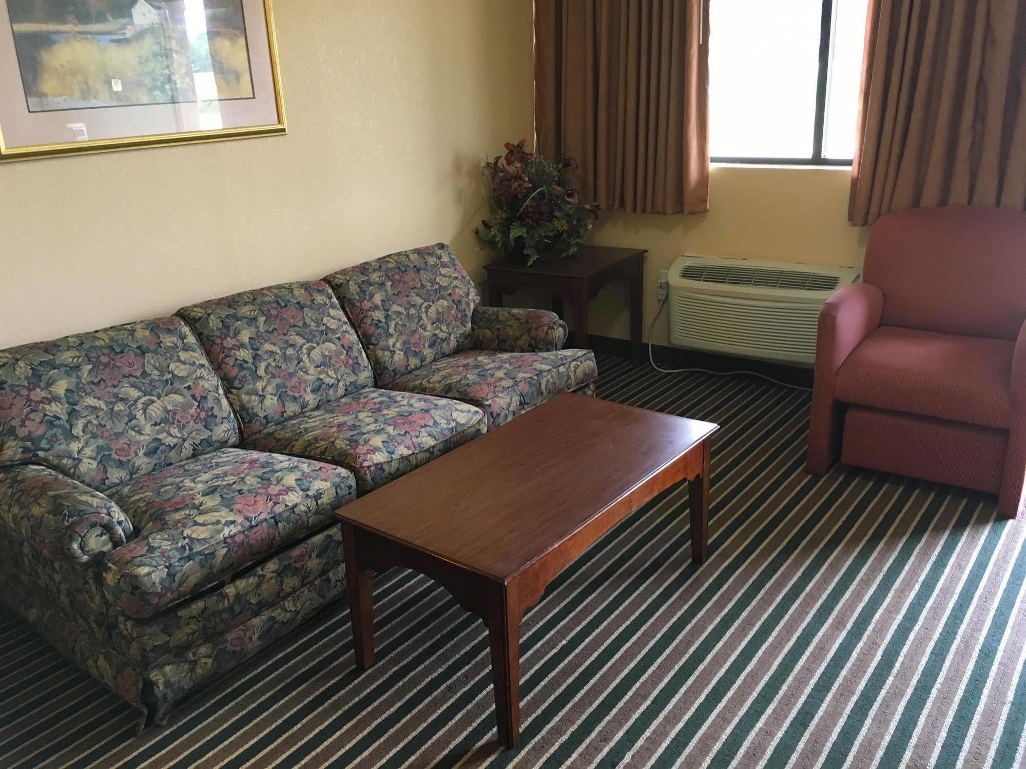 America'S Best Value Inn And Suites Aberdeen Esterno foto